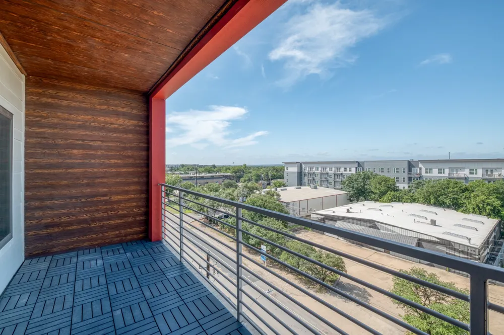 4361 S Congress Road #527 Austin, TX 78745
