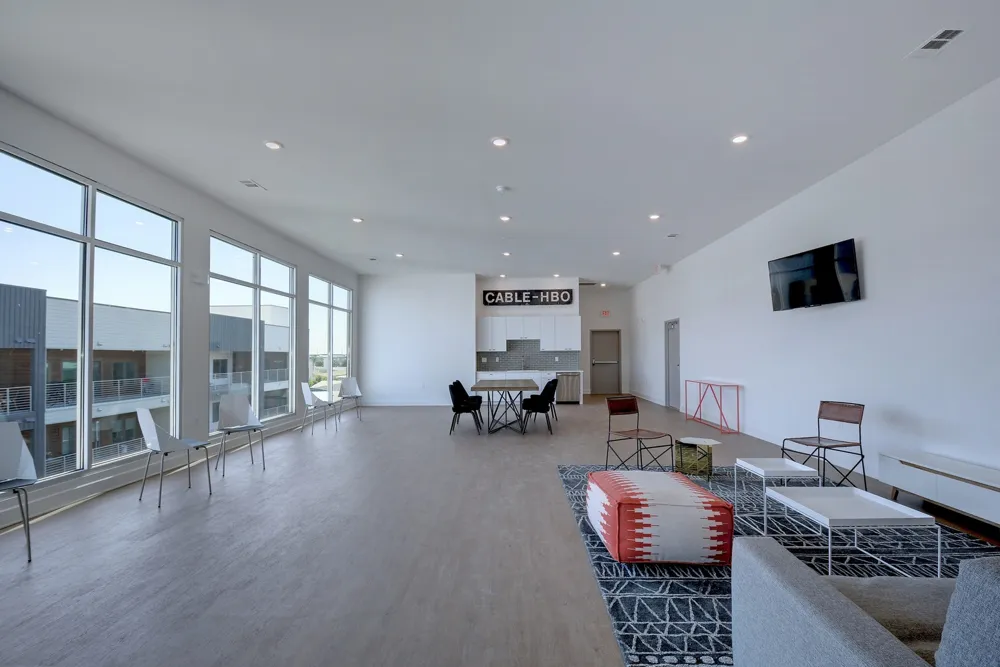 4361 S Congress Road #527 Austin, TX 78745