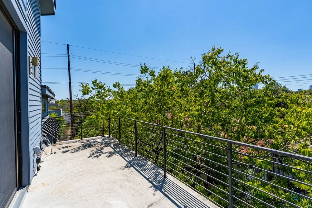 1902 SL Davis Avenue #1 Austin, TX 78702