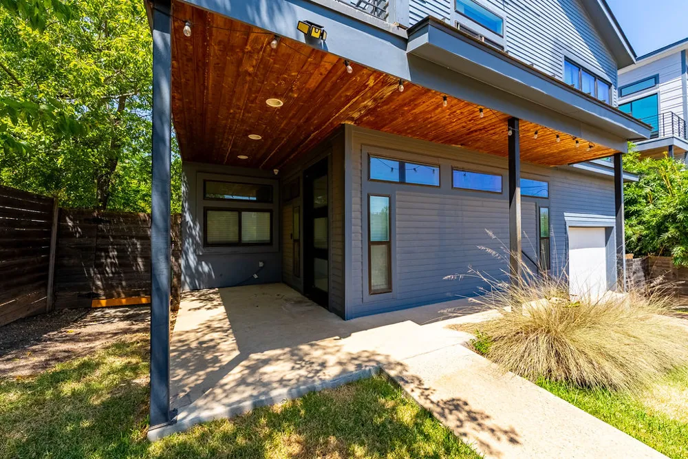 1902 SL Davis Avenue #1 Austin, TX 78702