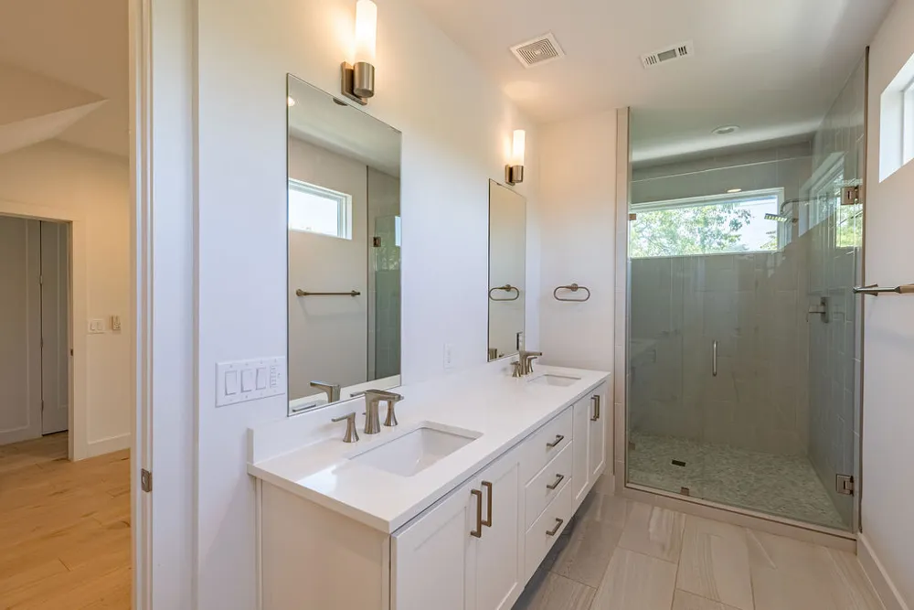1902 SL Davis Avenue #1 Austin, TX 78702