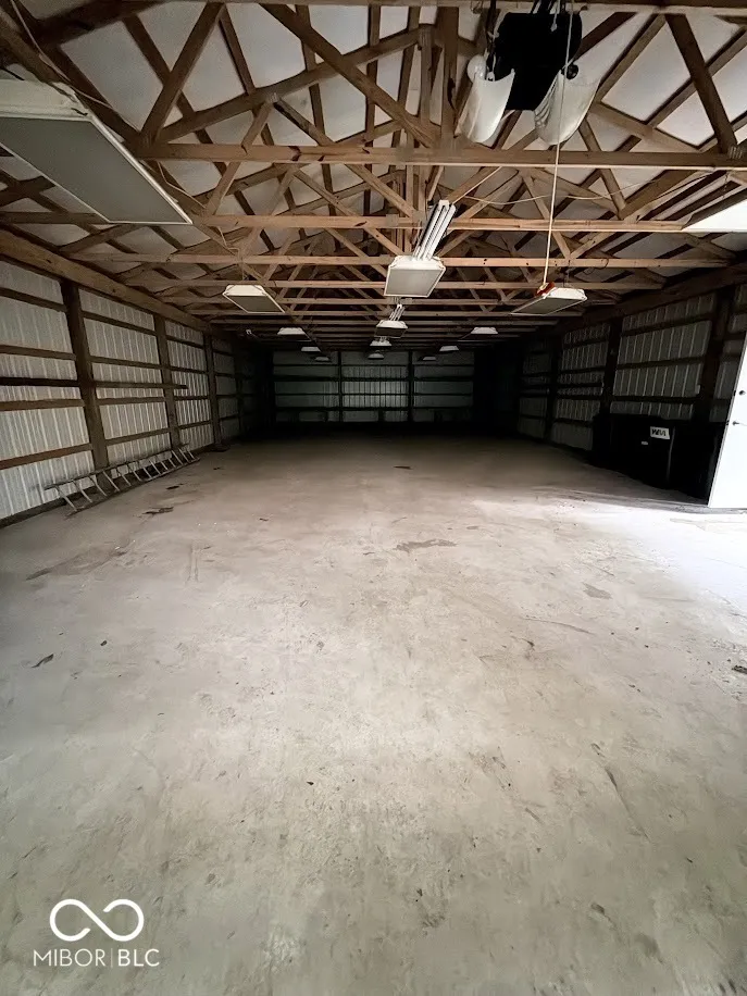 5682 Perry Road Martinsville, IN 46151