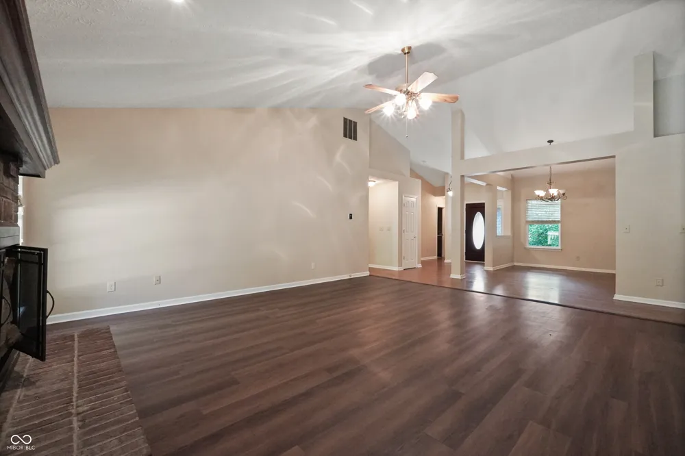 5682 Perry Road Martinsville, IN 46151
