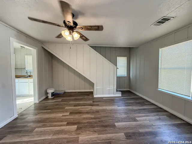 300 SCHMUCKS RD New Braunfels, TX 78132