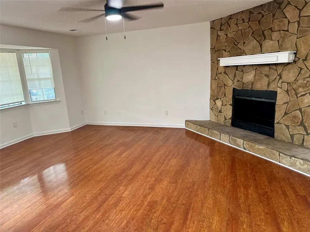 108 Hilltop Circle Stockbridge, GA 30281