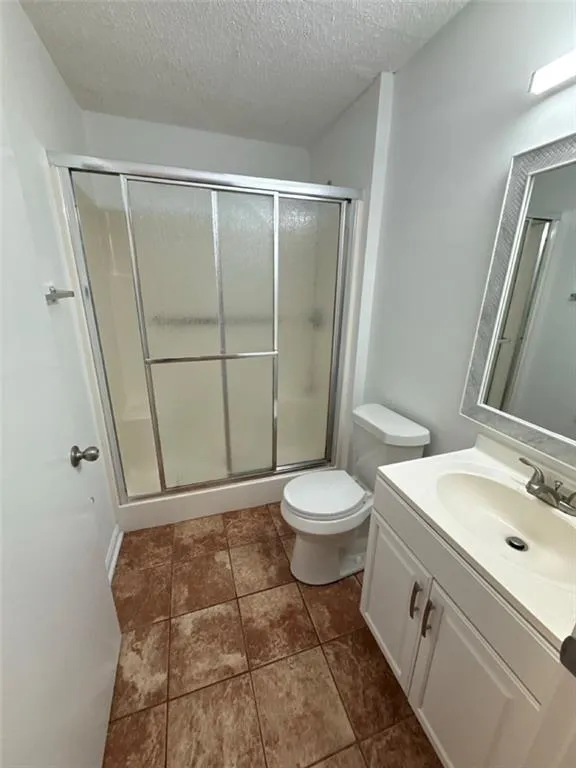 108 Hilltop Circle Stockbridge, GA 30281