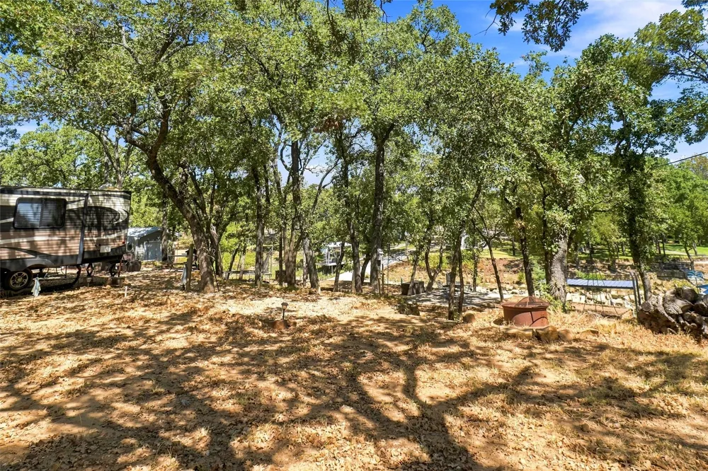 344 County Road 1743 Chico, TX 76431