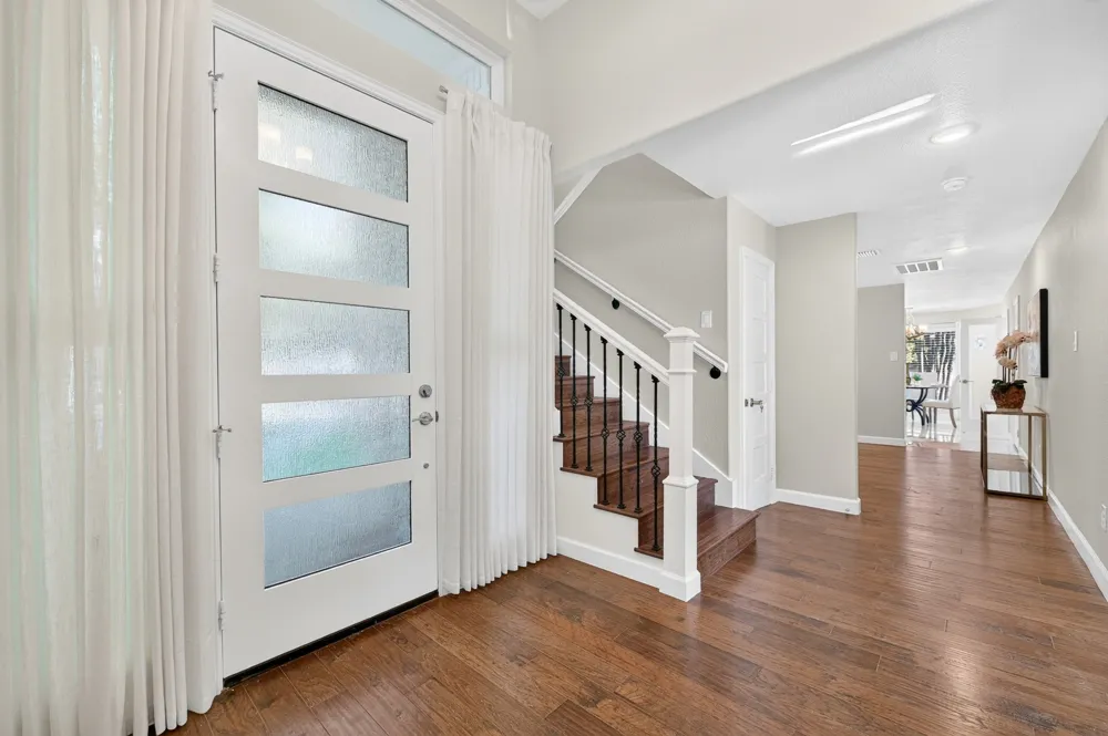 801 Highwoods Trail Fort Worth, TX 76112