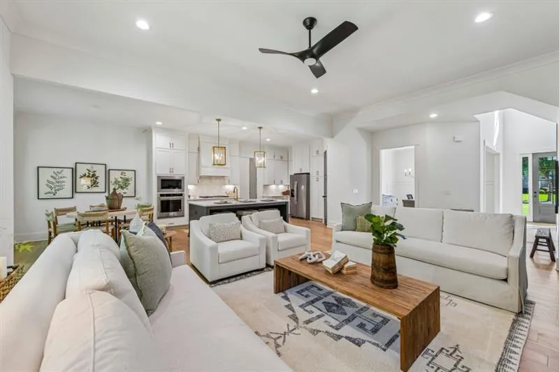 9110 Greenway Court Gainesville, GA 30506