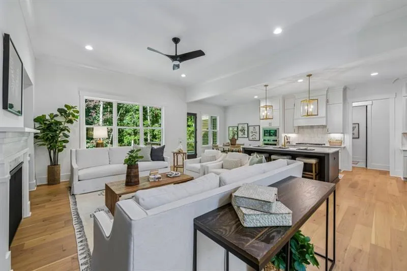 9110 Greenway Court Gainesville, GA 30506