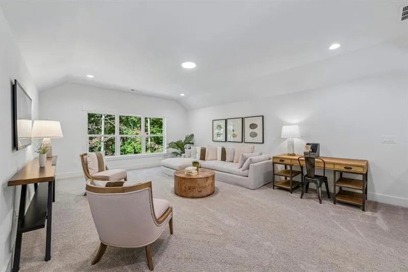 9110 Greenway Court Gainesville, GA 30506