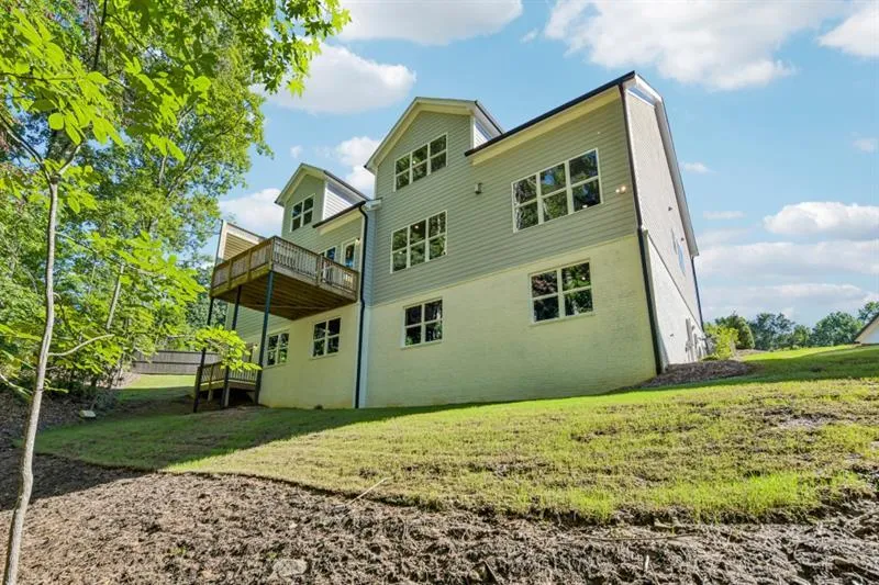 9110 Greenway Court Gainesville, GA 30506