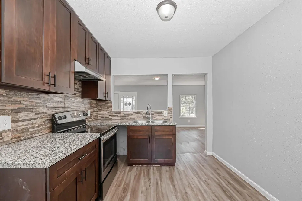 4118 Sunflower Street Houston, TX 77051