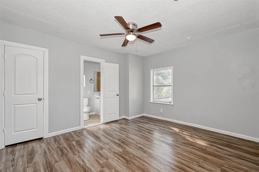 4118 Sunflower Street Houston, TX 77051