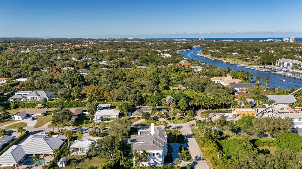 12385 COCONUT ROW ROAD Palm Beach Gardens, FL 33410