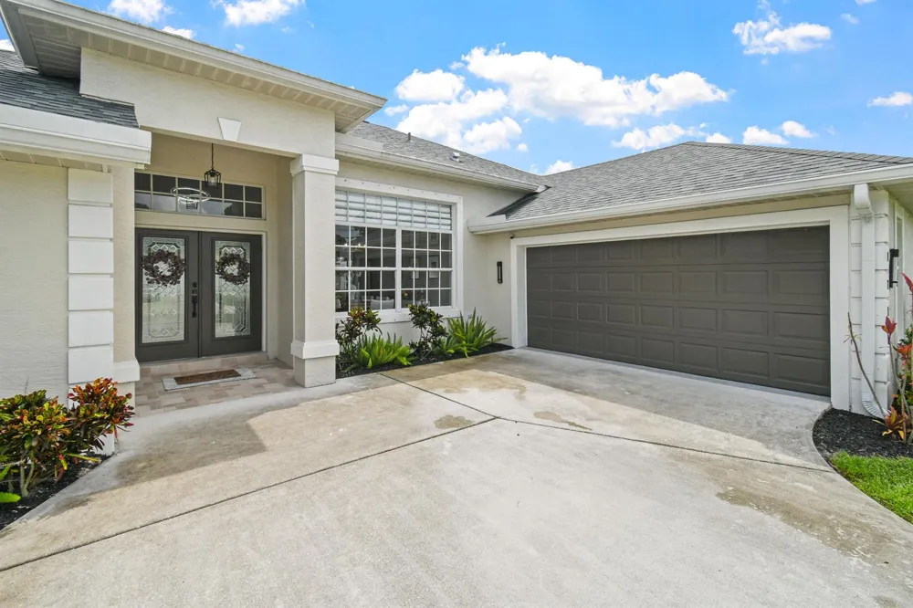 1718 SW Penrose Avenue Port St. Lucie, FL 34953