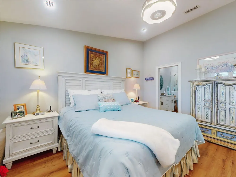 458 BOUCHELLE DRIVE #301 New Smyrna Beach, FL 32169