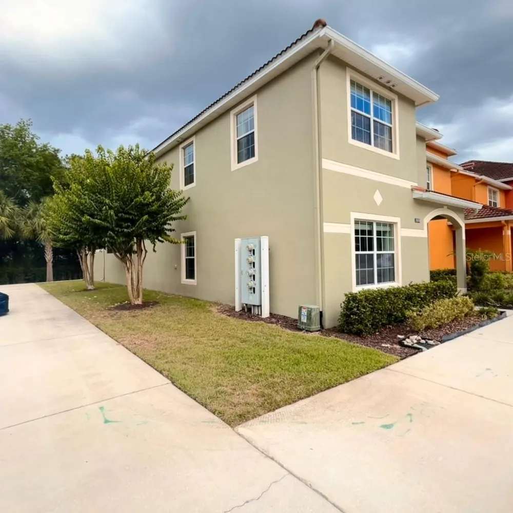 2979 BANANA PALM DRIVE Kissimmee, FL 34747