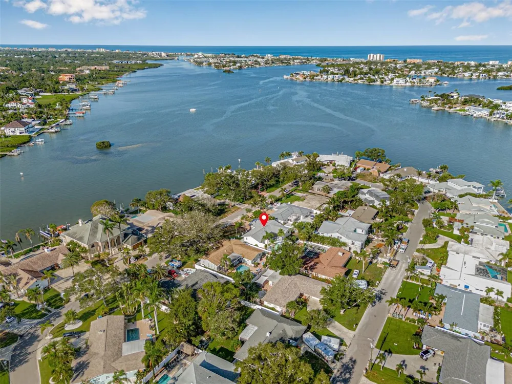 4495 CLEARWATER HARBOR DRIVE S Largo, FL 33770