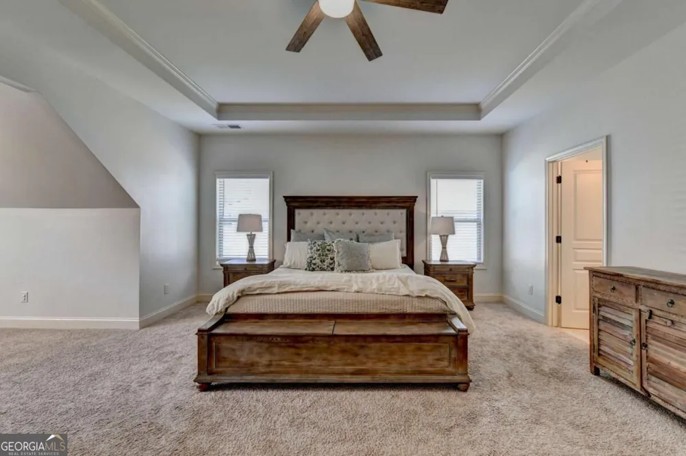 5691 Crest Hill DR Buford, GA 30518