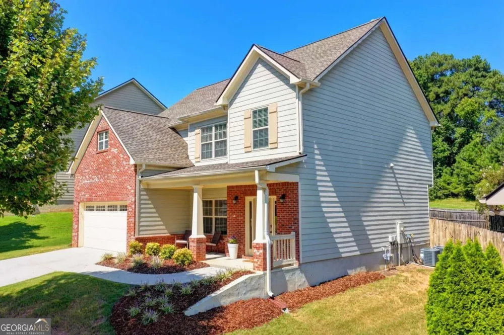 5691 Crest Hill DR Buford, GA 30518