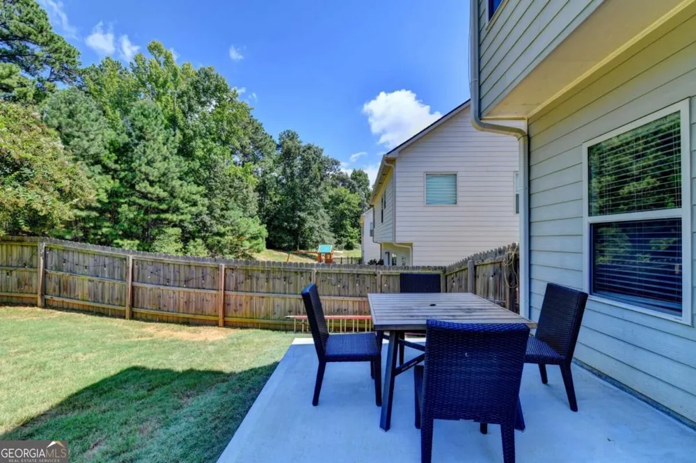5691 Crest Hill DR Buford, GA 30518
