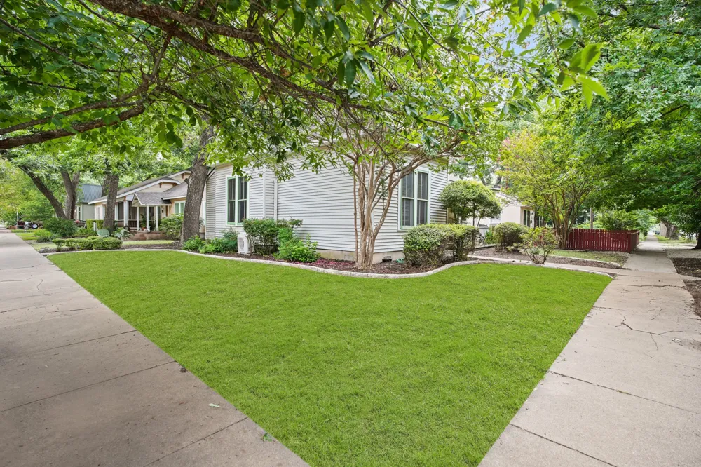 212 W 43rd Street #A Austin, TX 78751