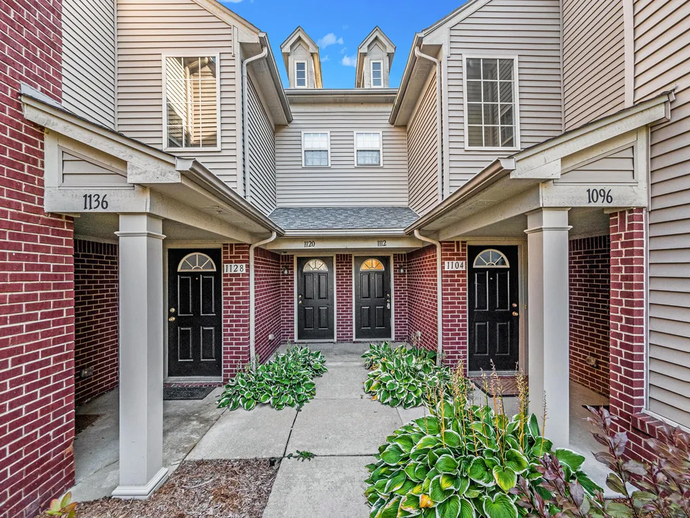 1112 Addington Lane Ann Arbor, MI 48108