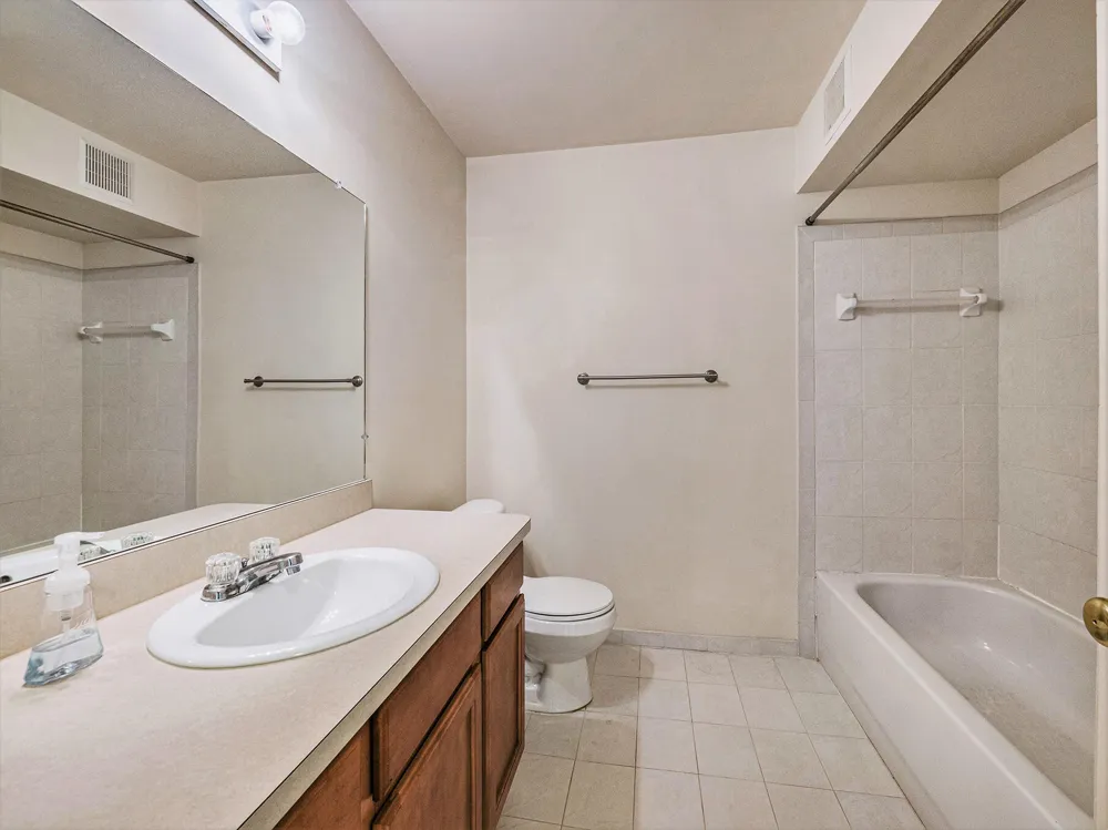 1112 Addington Lane Ann Arbor, MI 48108