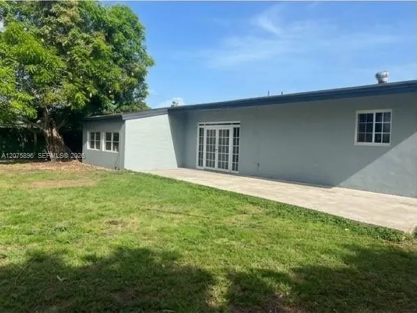 1161 NE 200th Ter Miami, FL 33179