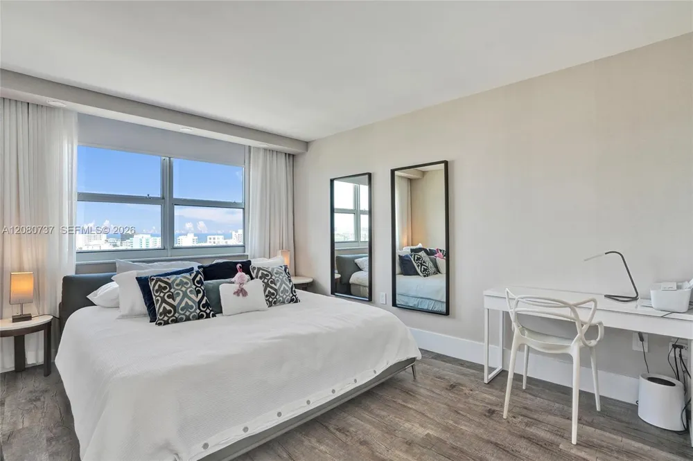 90 Alton Rd #1411 Miami Beach, FL 33139