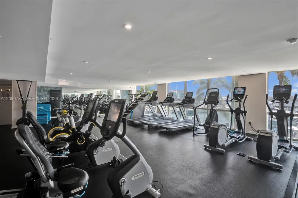 90 Alton Rd #1411 Miami Beach, FL 33139