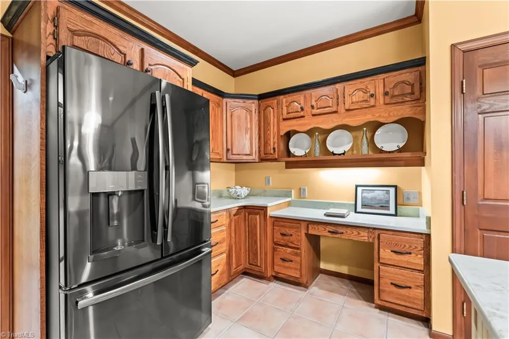1305 Swanner Court High Point, NC 27262