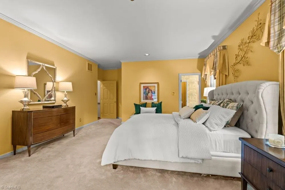 1305 Swanner Court High Point, NC 27262