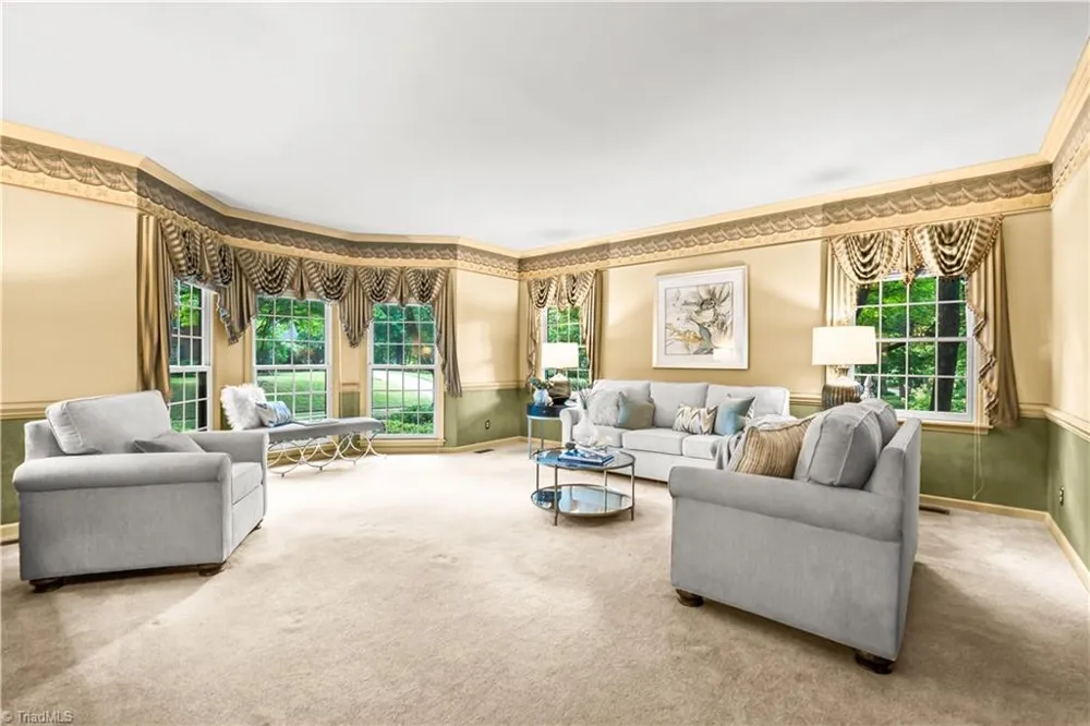 1305 Swanner Court High Point, NC 27262