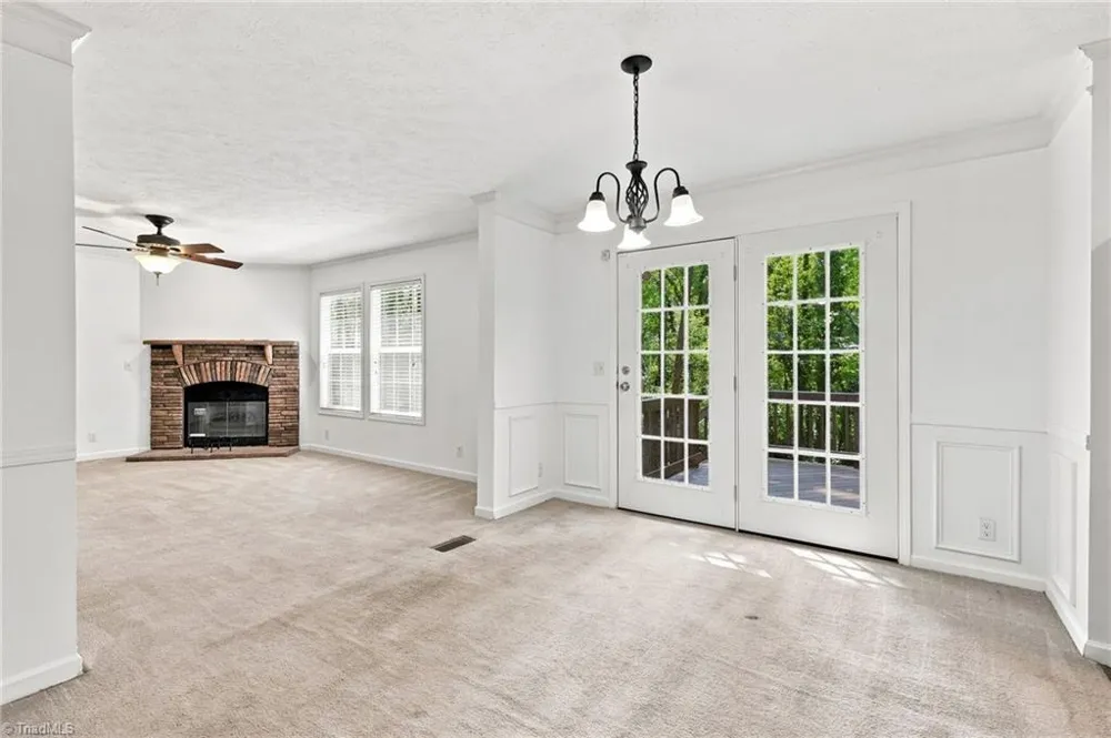 4851 Murray Road Winston-Salem, NC 27106