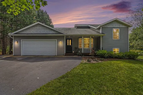 10763 Sweet Lilac Lane