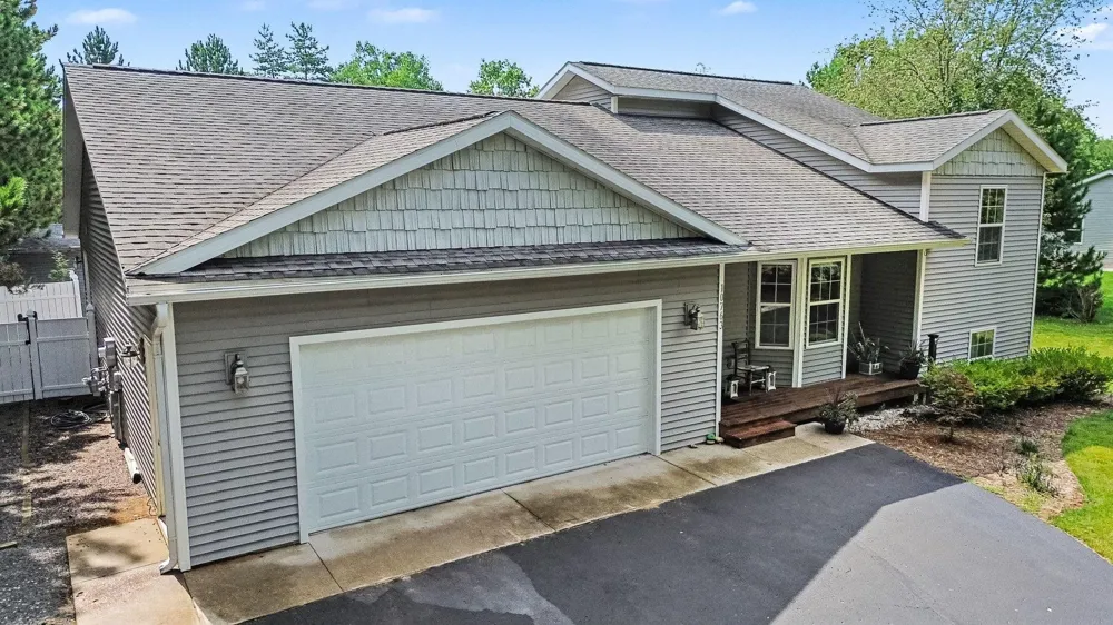 10763 Sweet Lilac Lane Green Lake Township, MI 49643