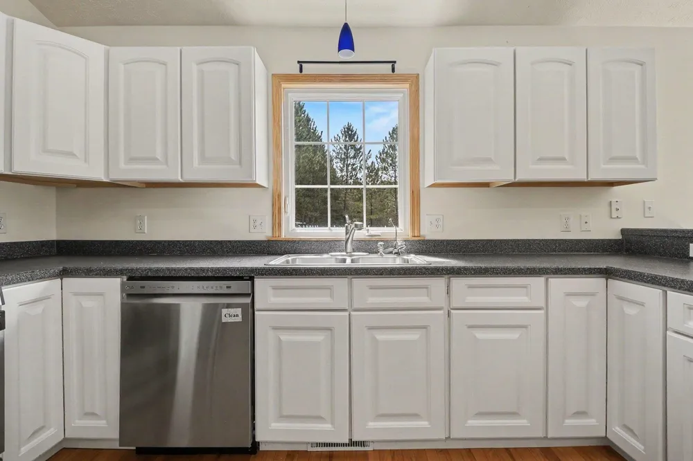 10763 Sweet Lilac Lane Green Lake Township, MI 49643