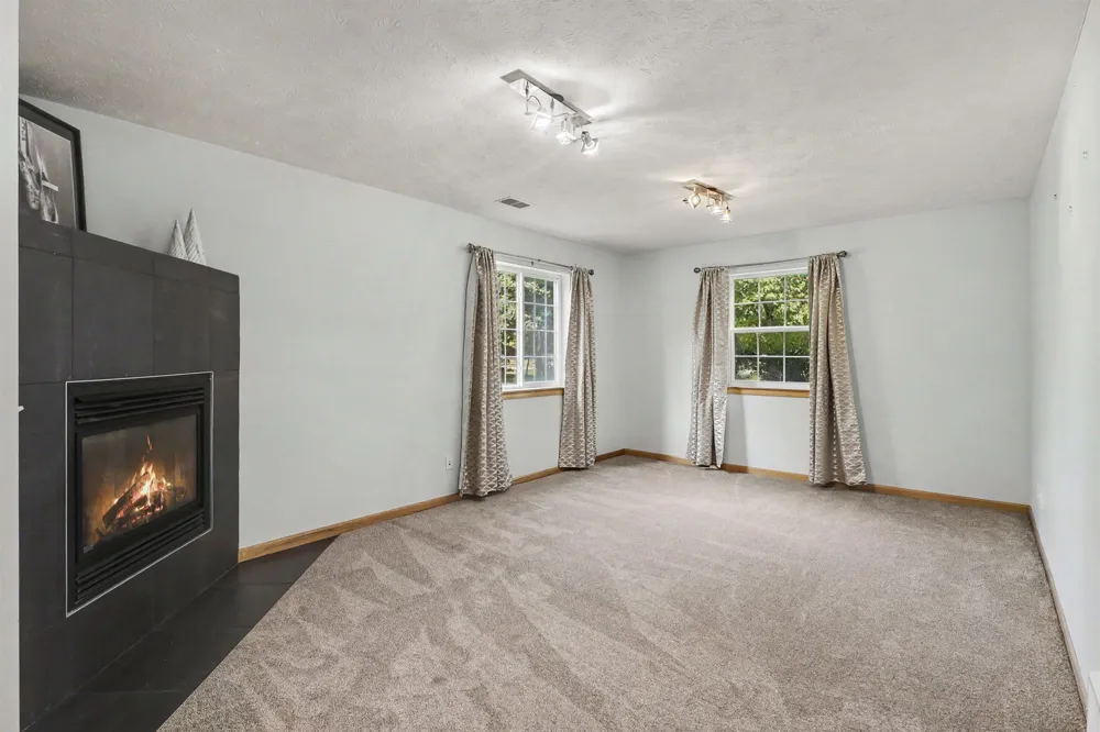 10763 Sweet Lilac Lane Green Lake Township, MI 49643
