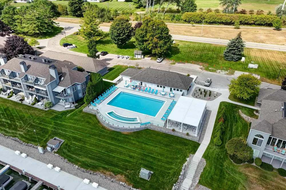 818 Bay Cliff Drive Suttons Bay Township, MI 49682