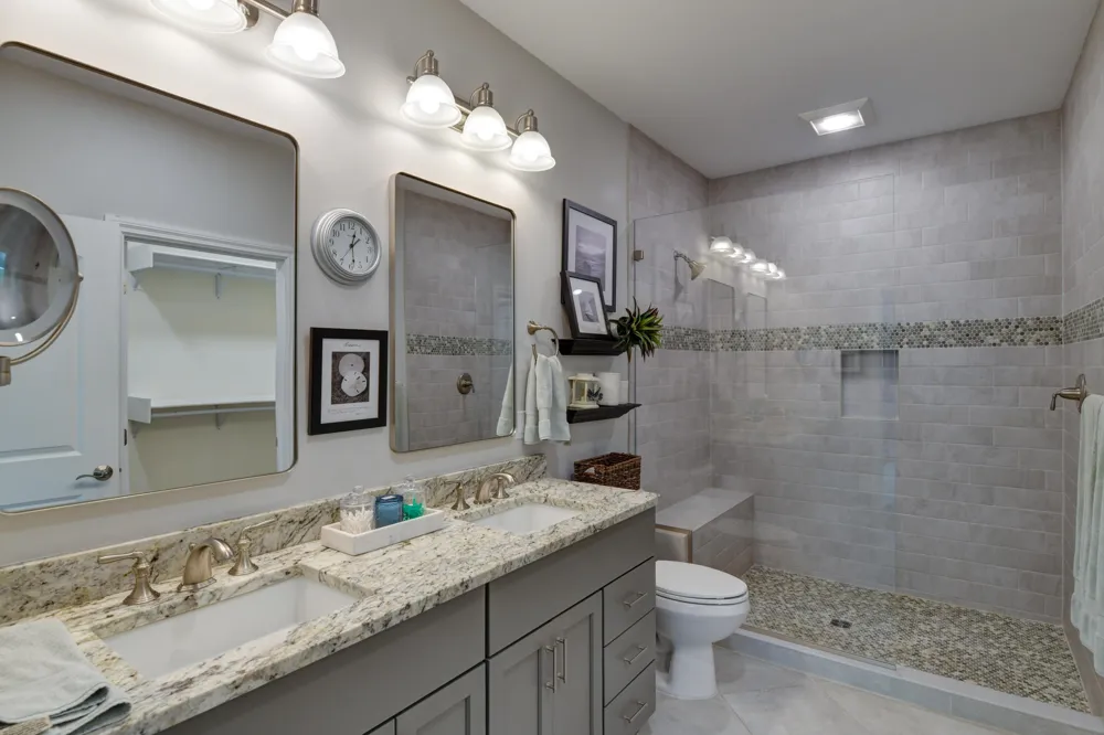 818 Bay Cliff Drive Suttons Bay Township, MI 49682