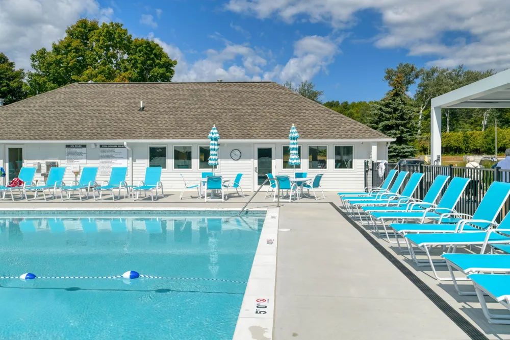 818 Bay Cliff Drive Suttons Bay Township, MI 49682