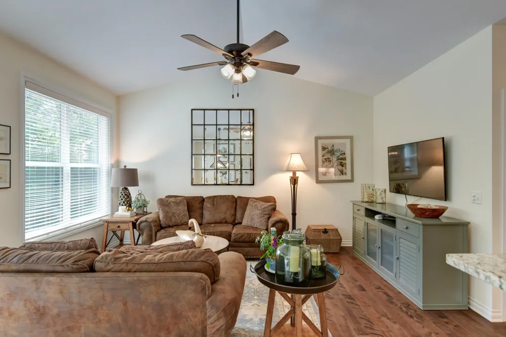 818 Bay Cliff Drive Suttons Bay Township, MI 49682