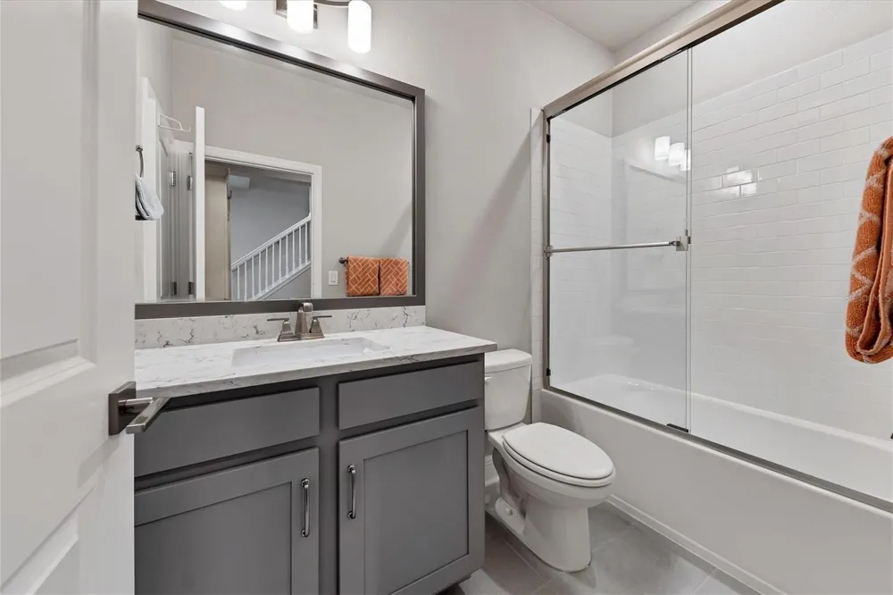 2313 LINDSTROM STREET Sarasota, FL 34237