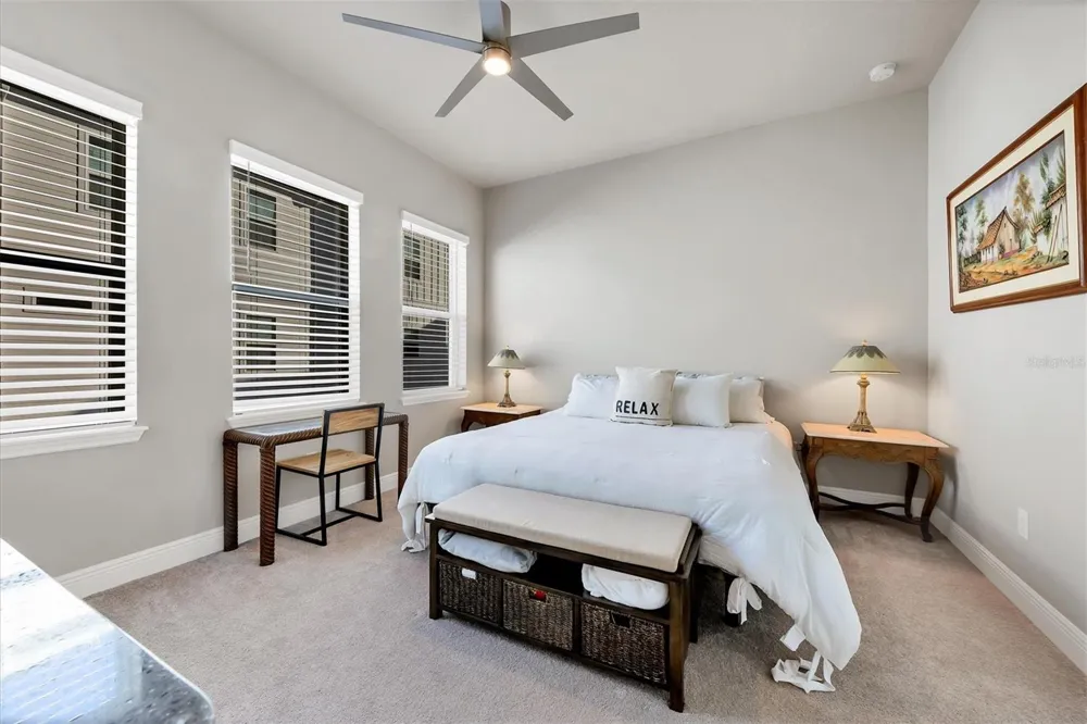 2313 LINDSTROM STREET Sarasota, FL 34237