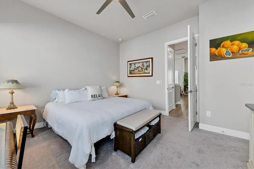 2313 LINDSTROM STREET Sarasota, FL 34237