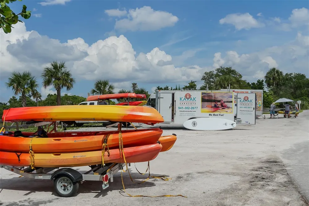 1100 BENJAMIN FRANKLIN DRIVE #204 Sarasota, FL 34236