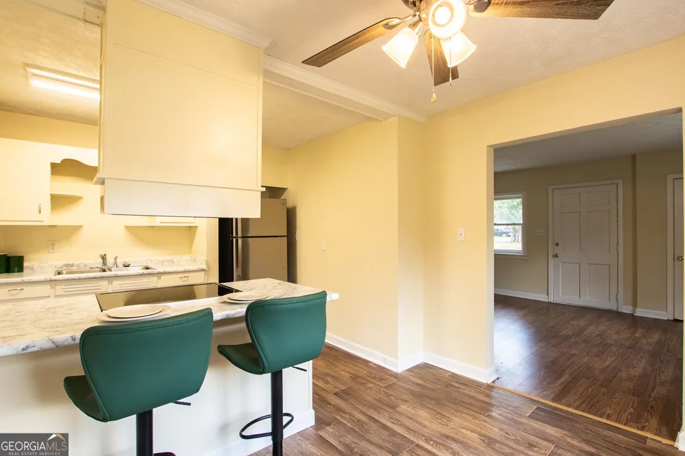 613 N Crawford ST Waycross, GA 31503