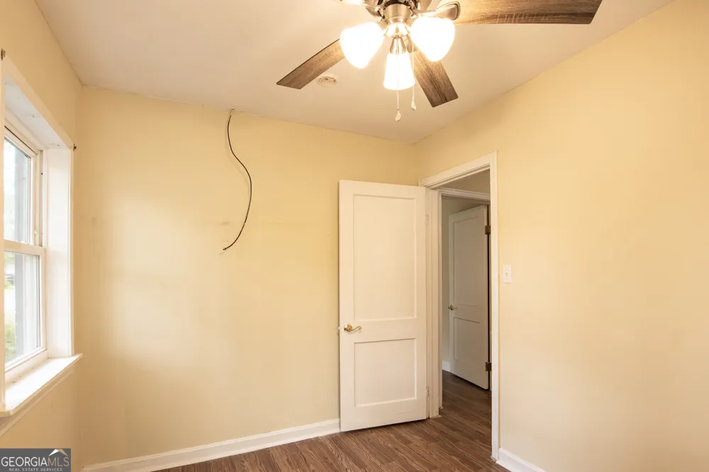 613 N Crawford ST Waycross, GA 31503
